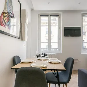 Cmg Rambuteau Marais 3 Appartement